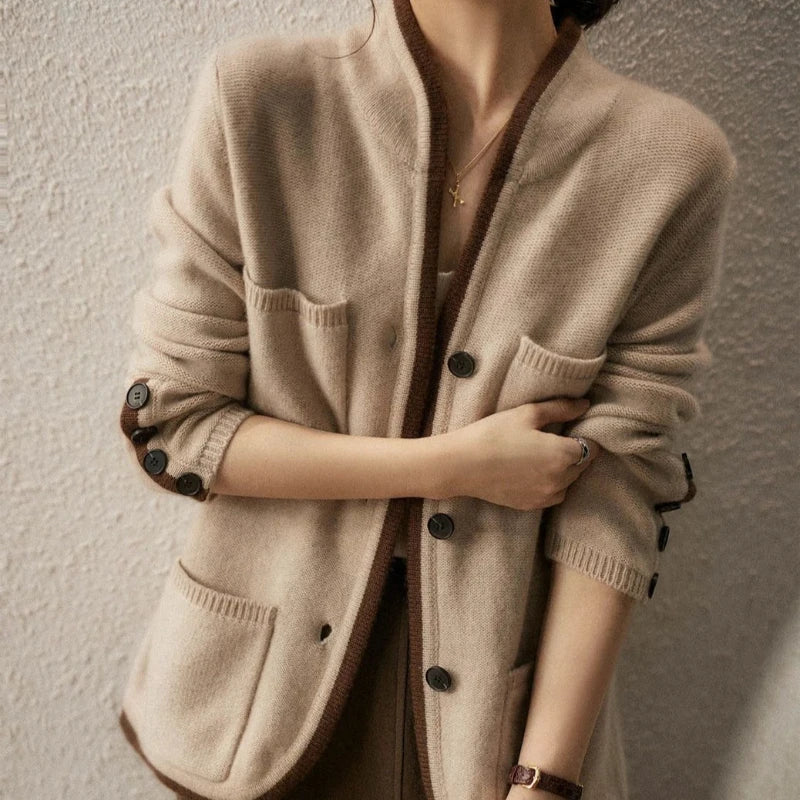 Anne | Women’s wool-blend cardigan with contrasting details