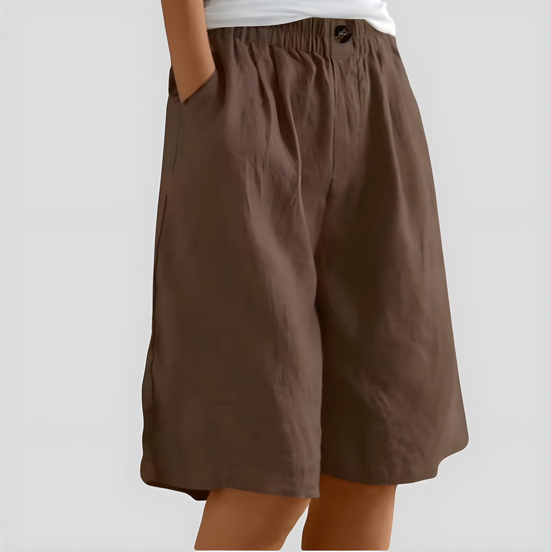Alia | Wide-leg linen shorts with stretch waistband