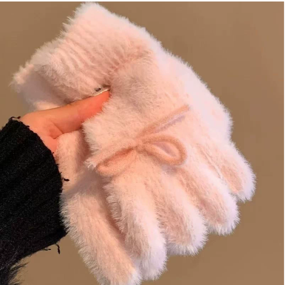Wylla | Women’s plush winter gloves with a soft bow accent