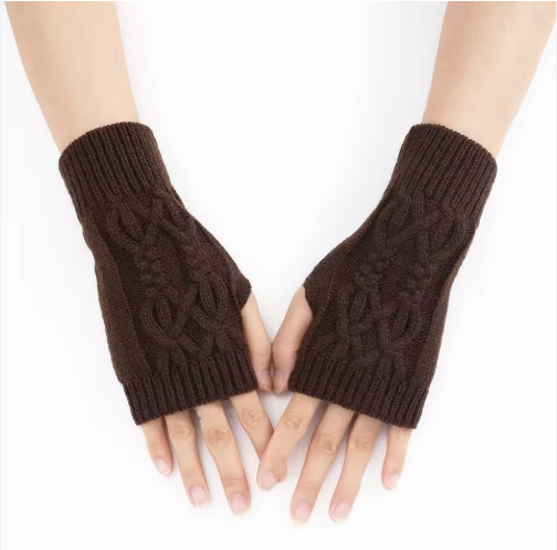 Fessy | Women’s short knit fingerless gloves with a crossed textured design