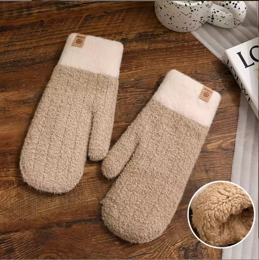 Kennael | Women’s plush knit gloves with a soft textured silhouette