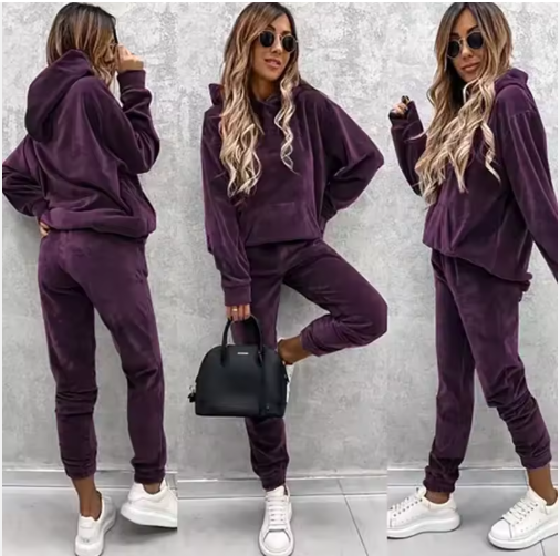 Verin | Women’s plush lounge set with a relaxed hooded top and tapered joggers