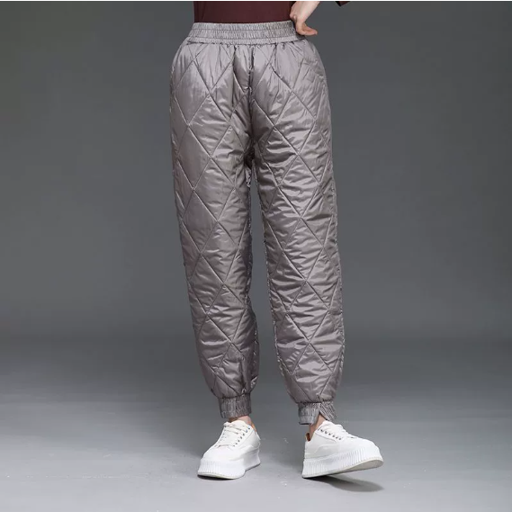 Havil | Women’s quilted winter pants with a relaxed tapered silhouette