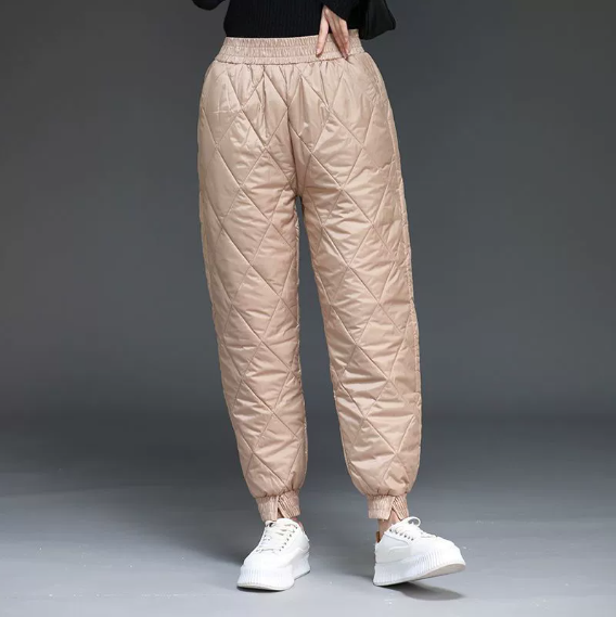Havil | Women’s quilted winter pants with a relaxed tapered silhouette