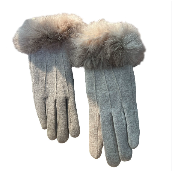 Tarin | Women’s cuff-detailed gloves with a soft textured finish