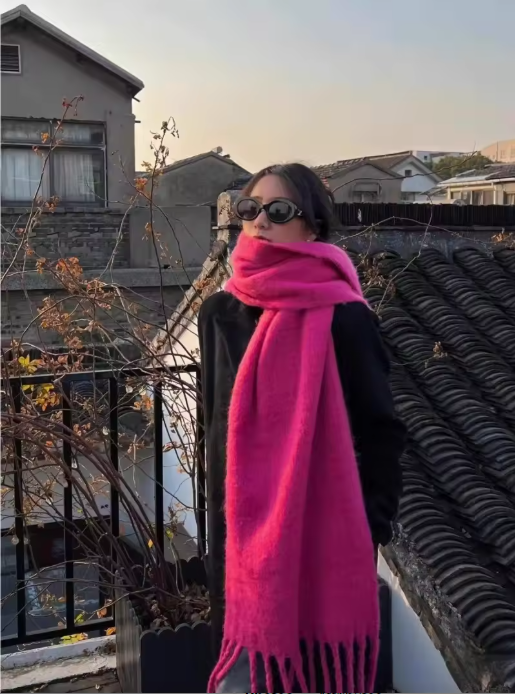 Calynn | Women’s long woven winter scarf with a soft textured tassel finish