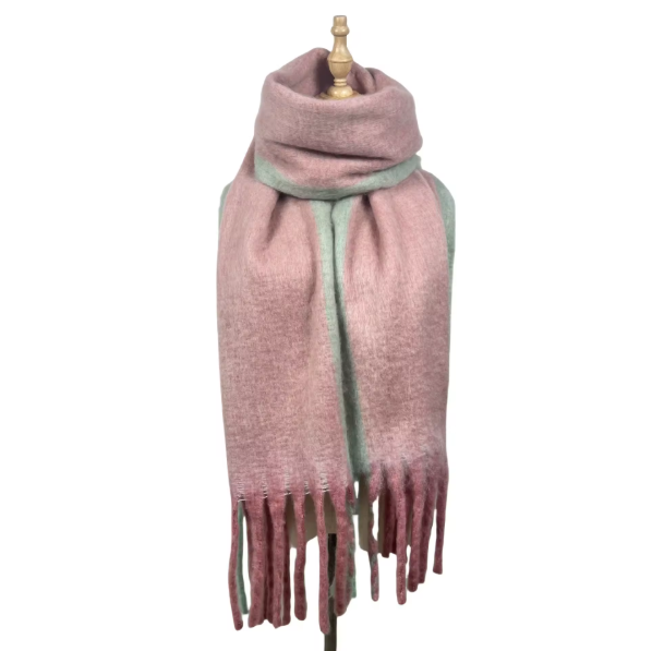 Ivrel | Women’s large lattice scarf with a soft, warm seasonal drape