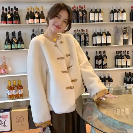 Olessa | Women’s elegant mink-inspired velvet jacket with a refined seasonal structure