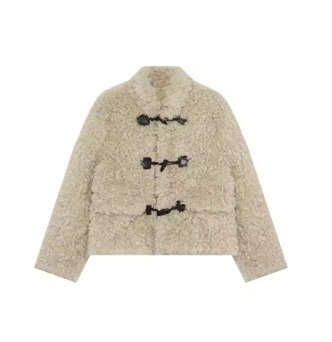 Alyssin | Women’s faux fur coat with a warm, structured horn-button winter profile