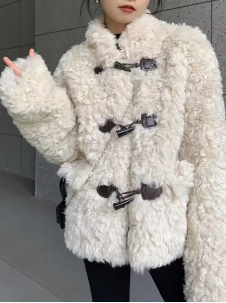 Alyssin | Women’s faux fur coat with a warm, structured horn-button winter profile