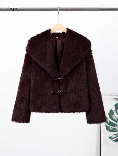 Sovia | Women’s faux fur hooded coat with a soft, single-breasted autumn–winter profile