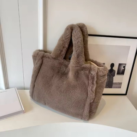 Ovaria | Women’s faux fur shopper tote with a soft, fluffy winter profile