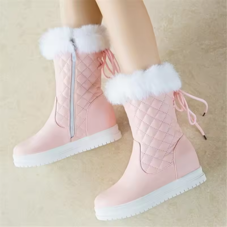 Calestra | Women’s warm flat winter boots with a soft, insulated seasonal profile