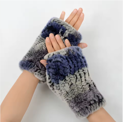 Lorrin | Women’s plush patterned fingerless mittens with a soft sculpted finish