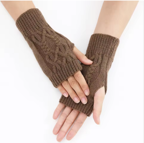 Fessy | Women’s short knit fingerless gloves with a crossed textured design