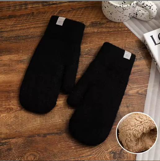 Kennael | Women’s plush knit gloves with a soft textured silhouette