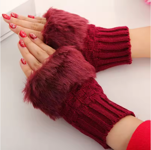 Avlyn | Women’s knit fingerless gloves with a plush cuff accent
