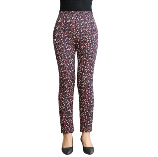 Corenna | Women’s cotton blend mid-waist pants with a soft insulated seasonal structure