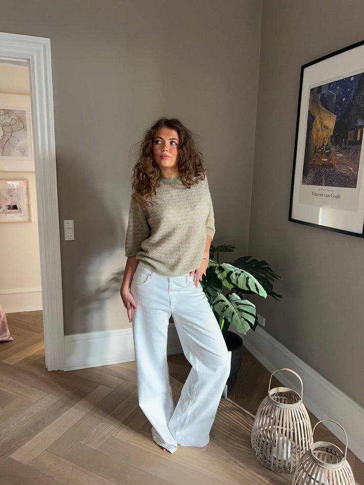 Colette | Women’s knit sweater with striped mid sleeve design