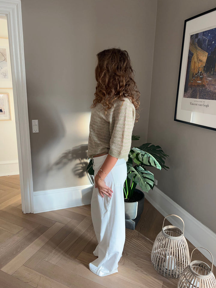 Colette | Women’s knit sweater with striped mid sleeve design