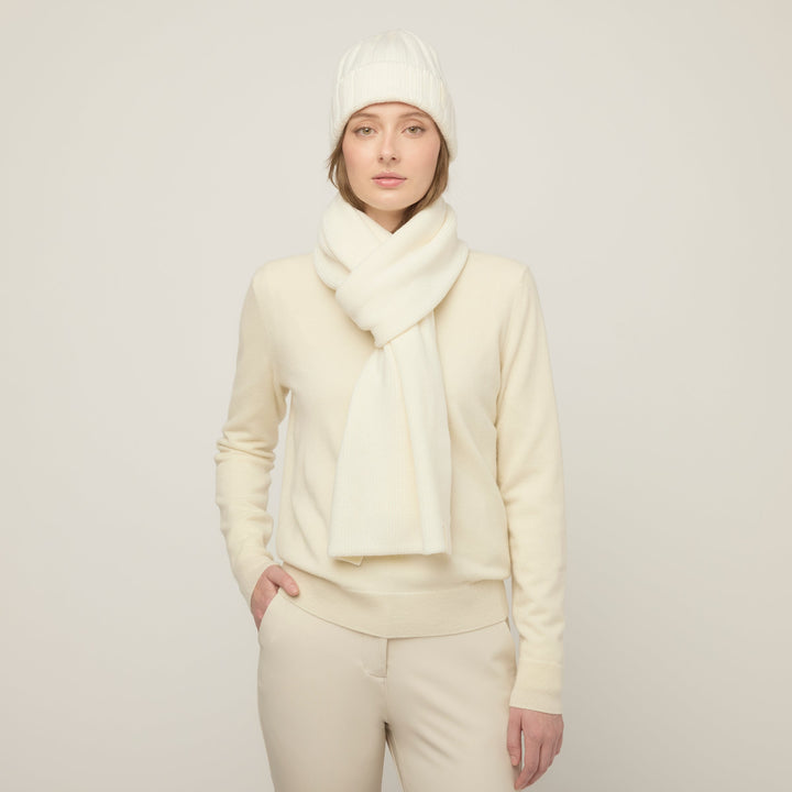 Nalira | Women’s knit scarf with a refined soft-drape silhouette