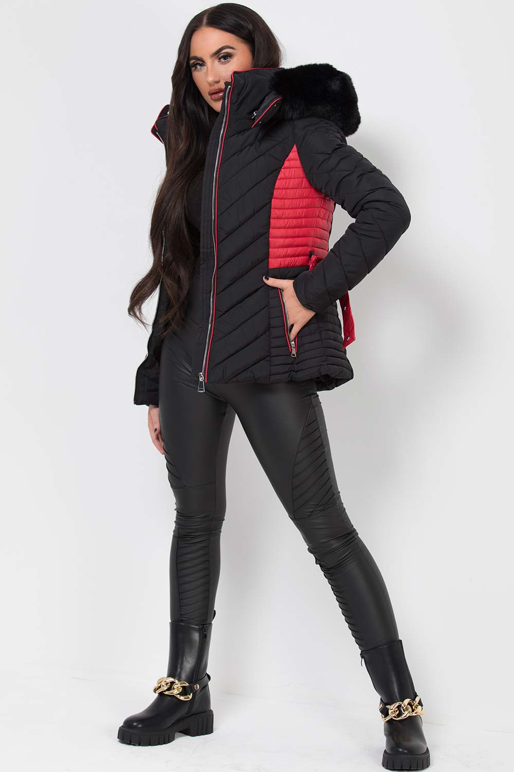 Zyriah | Women’s puffer jacket with faux fur hood and belt