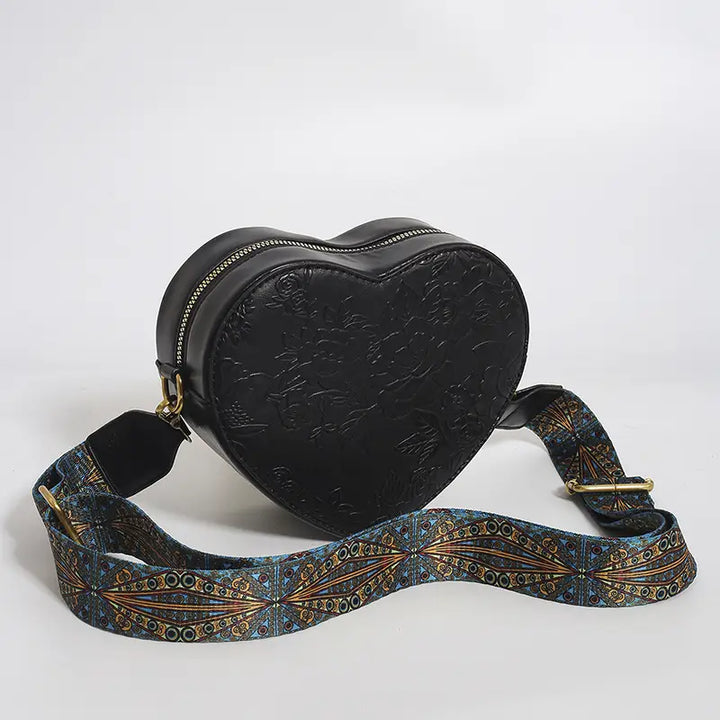 Viva | Women's heart-shaped bag with compact structure