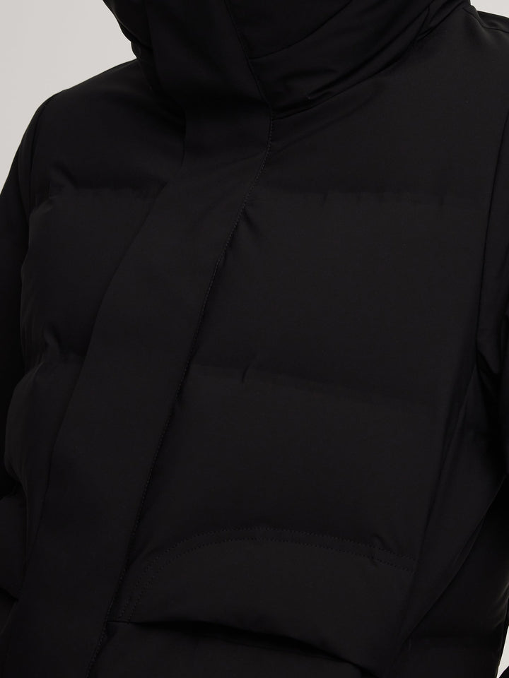 Arlae | Women’s long hooded winter jacket with a structured thermal silhouette
