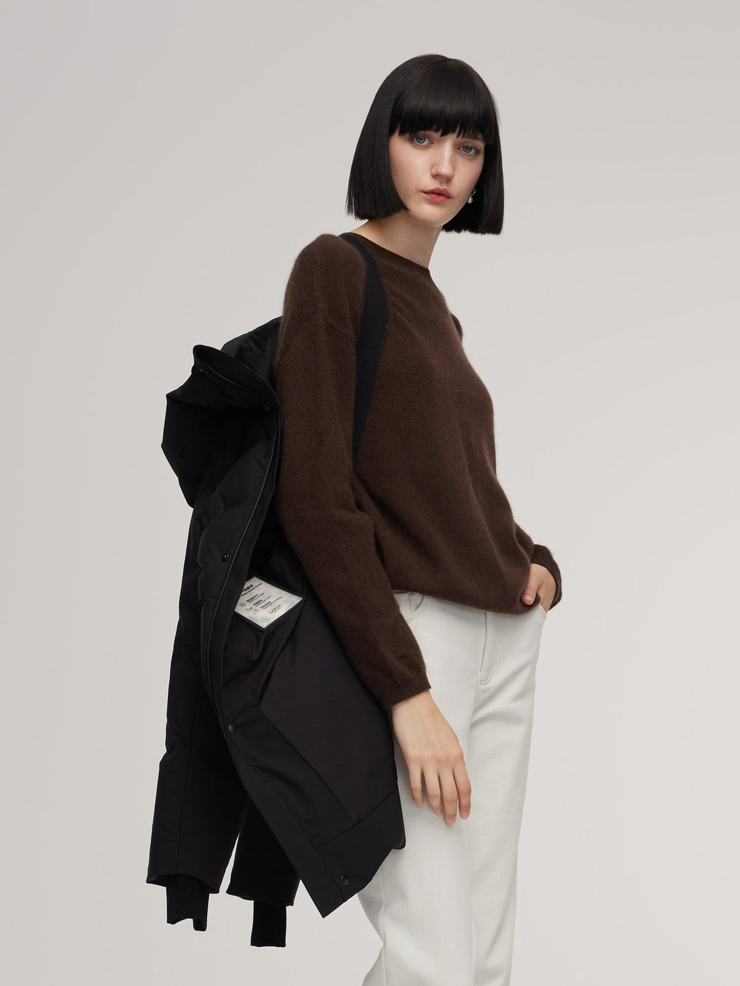 Arlae | Women’s long hooded winter jacket with a structured thermal silhouette