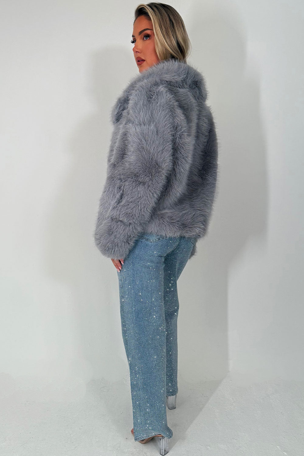 Yaneli | Women’s collared faux fur jacket