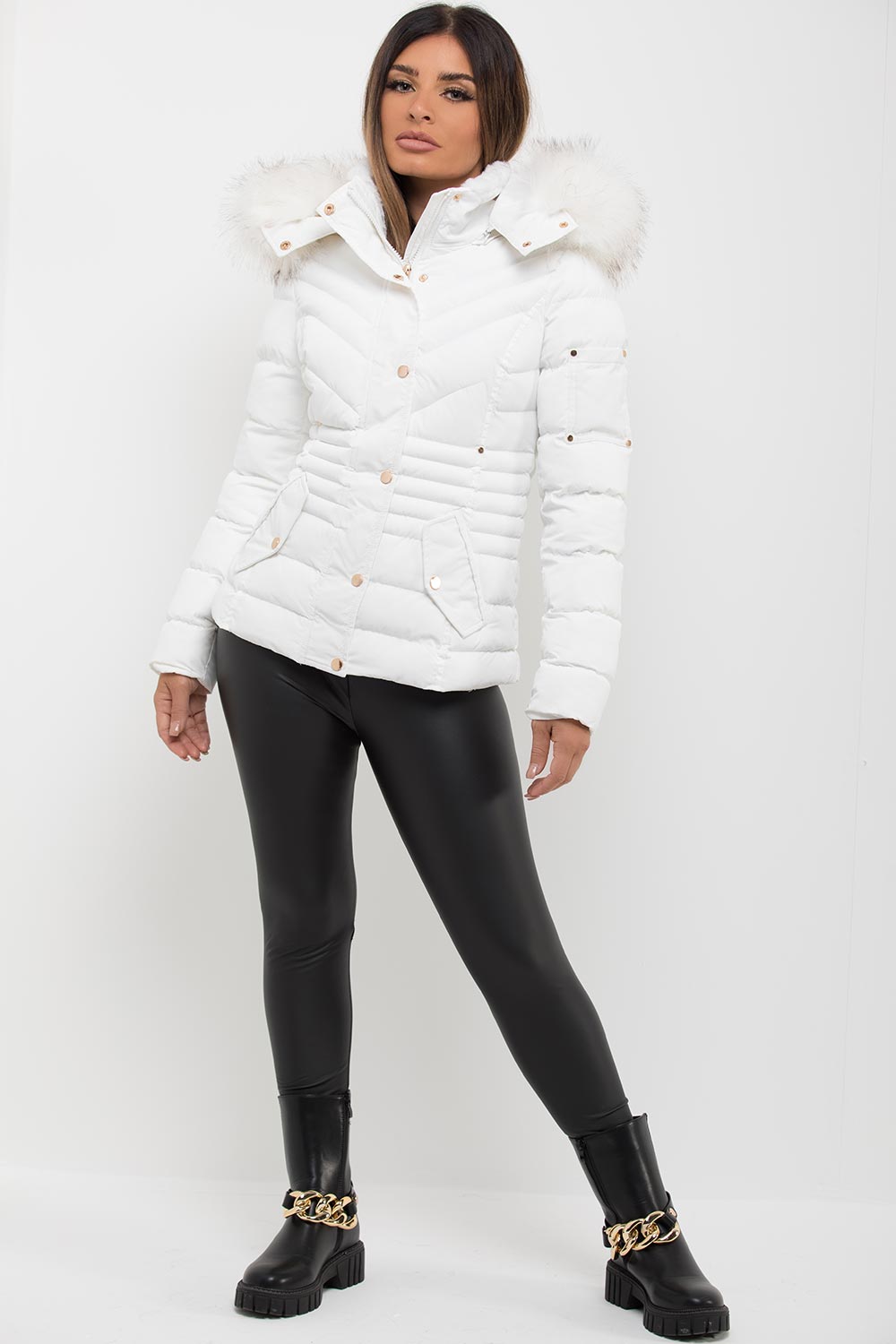 Tinzley | Women’s puffer jacket with faux fur hood for cold-weather layering