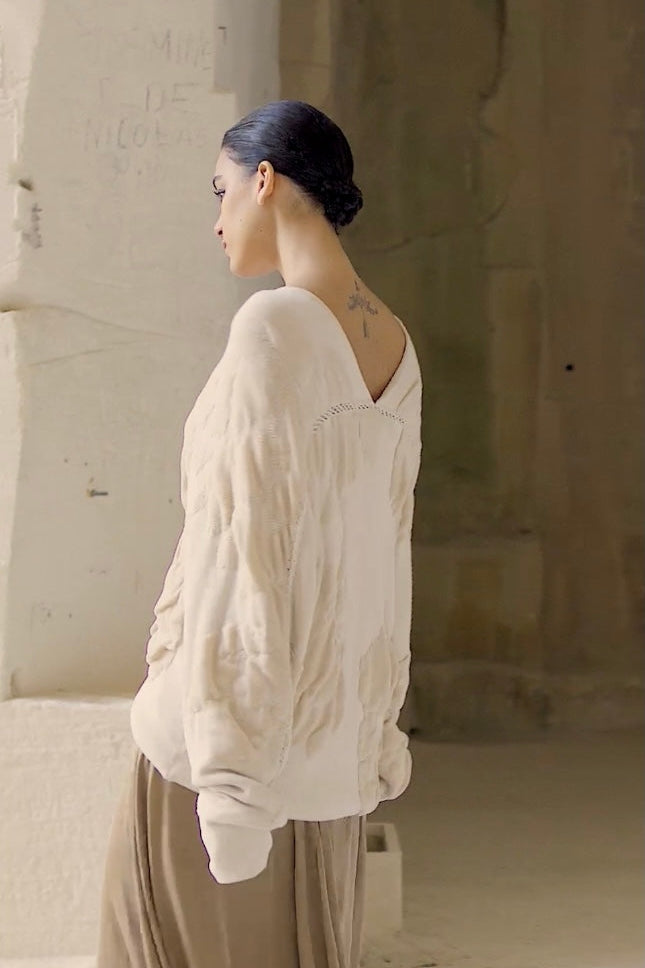 Elize | Women’s textured v-neck knit sweater