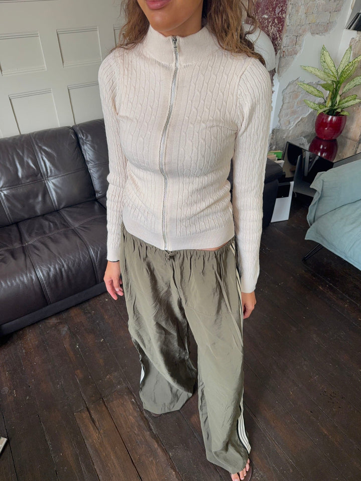 Camden | Women’s zip knit with high collar design