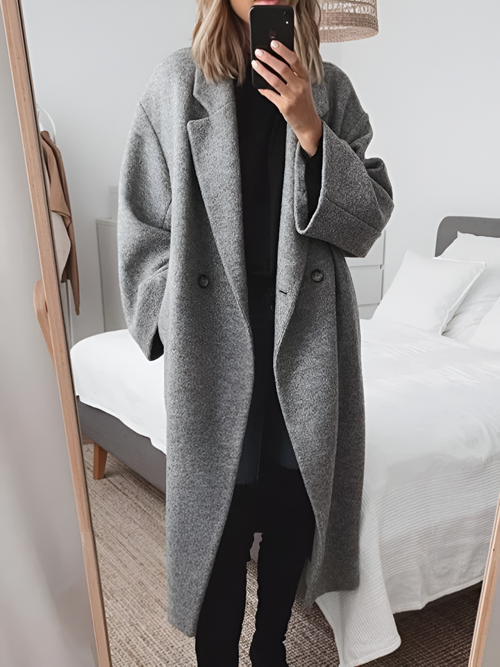 Maicah | Women’s overcoat with button closure