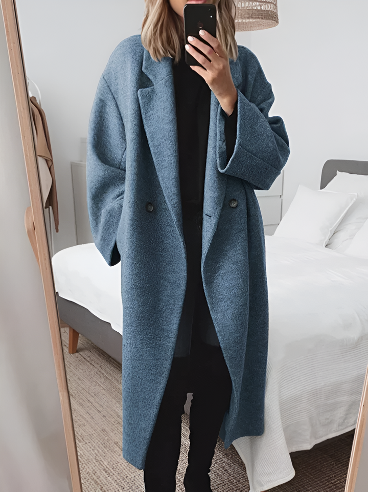 Maicah | Women’s overcoat with button closure