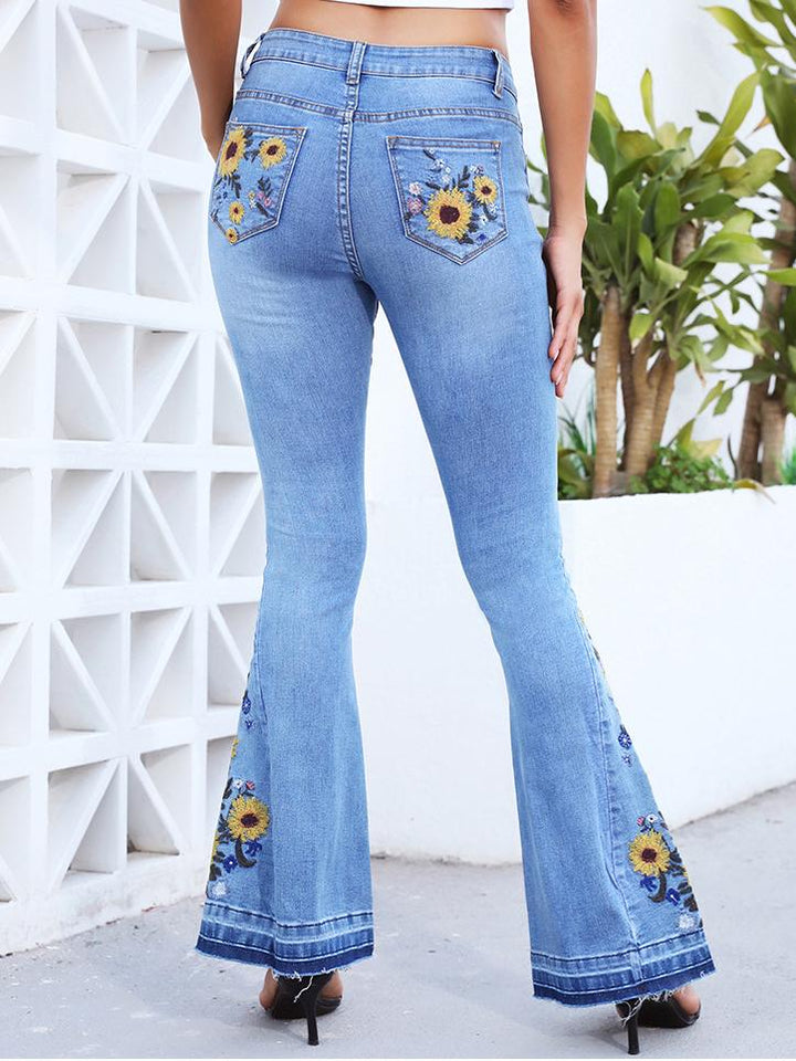 Freya | Women’s flare jeans with embroidered detail and slim fit