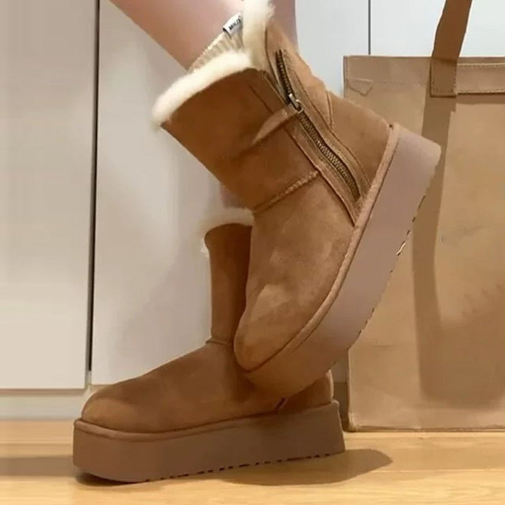 Avlina | Women’s ankle boots with a smooth side-zip silhouette