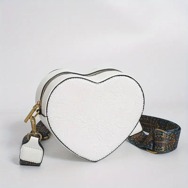 Viva | Women's heart-shaped bag with compact structure